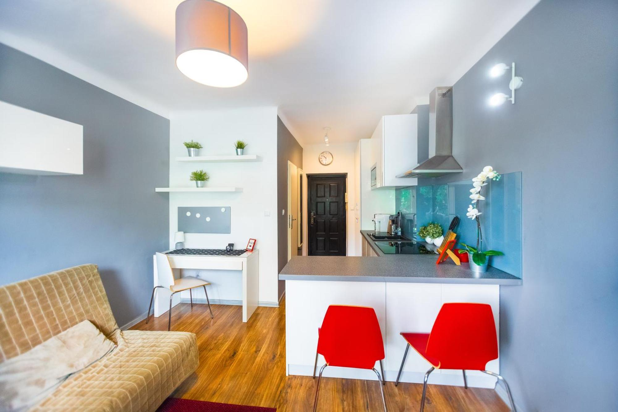Cozy Studio Next To The Metro And City Center Varşovia Exterior foto
